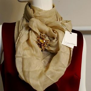 Calvin Klein Loop Scarf